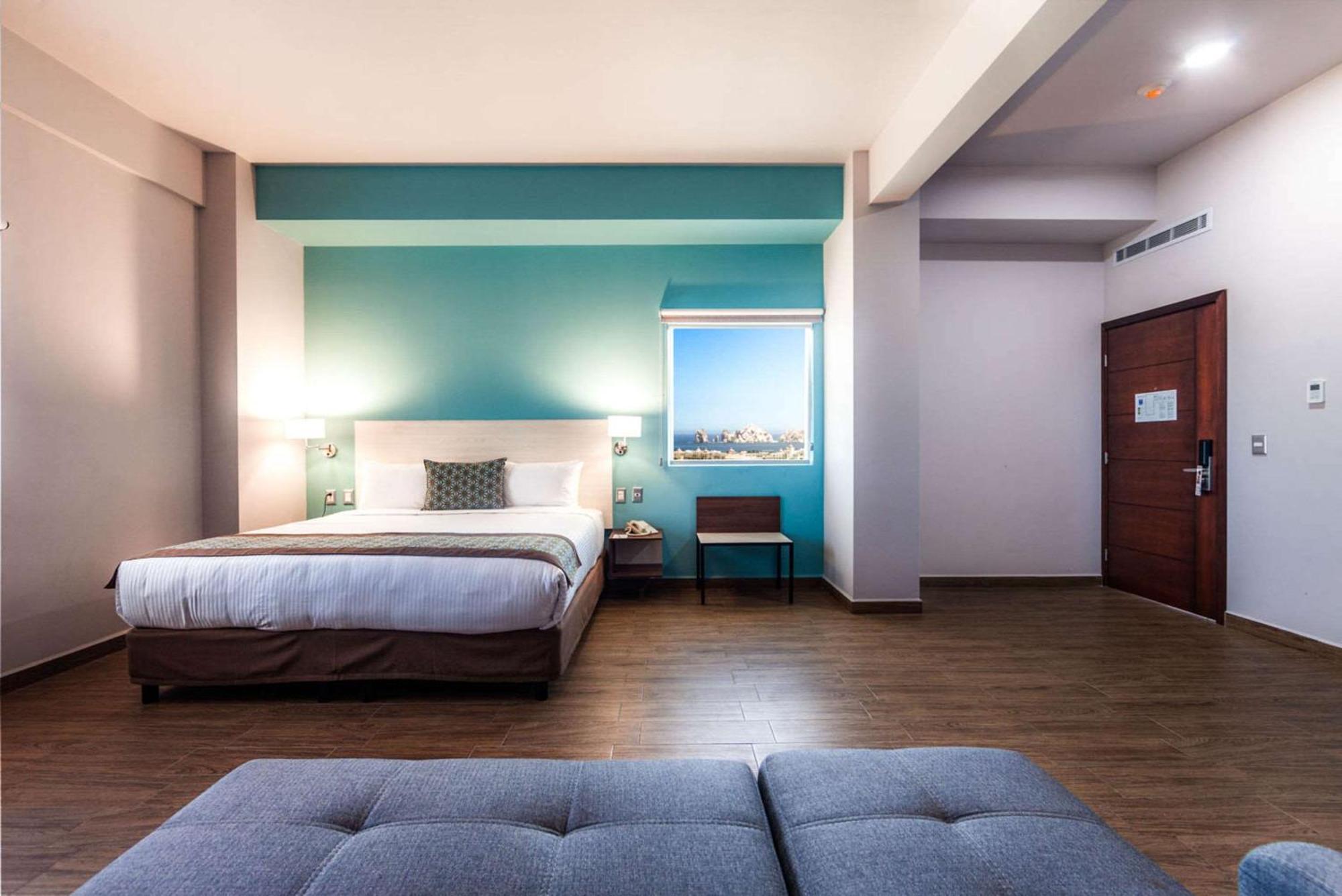 Comfort Inn & Suites Los Cabos Кабо Сан Лукас Екстериор снимка