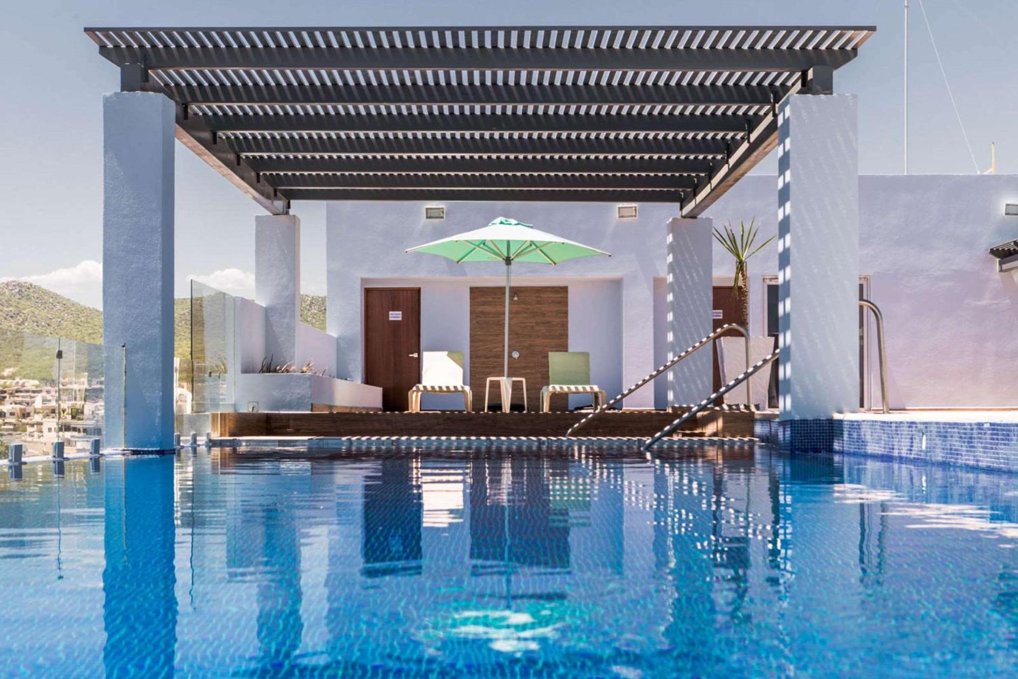Comfort Inn & Suites Los Cabos Кабо Сан Лукас Екстериор снимка