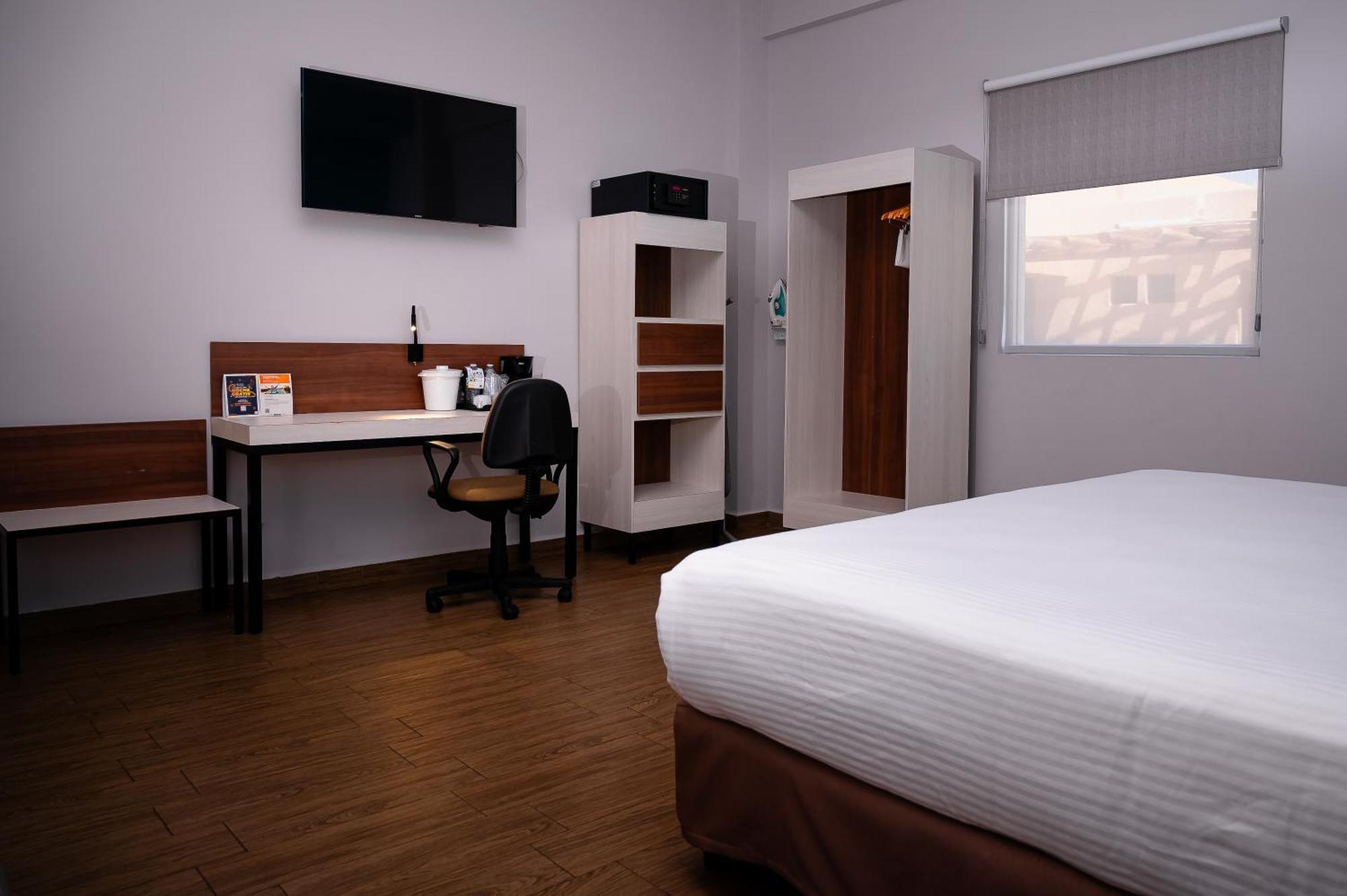 Comfort Inn & Suites Los Cabos Кабо Сан Лукас Екстериор снимка